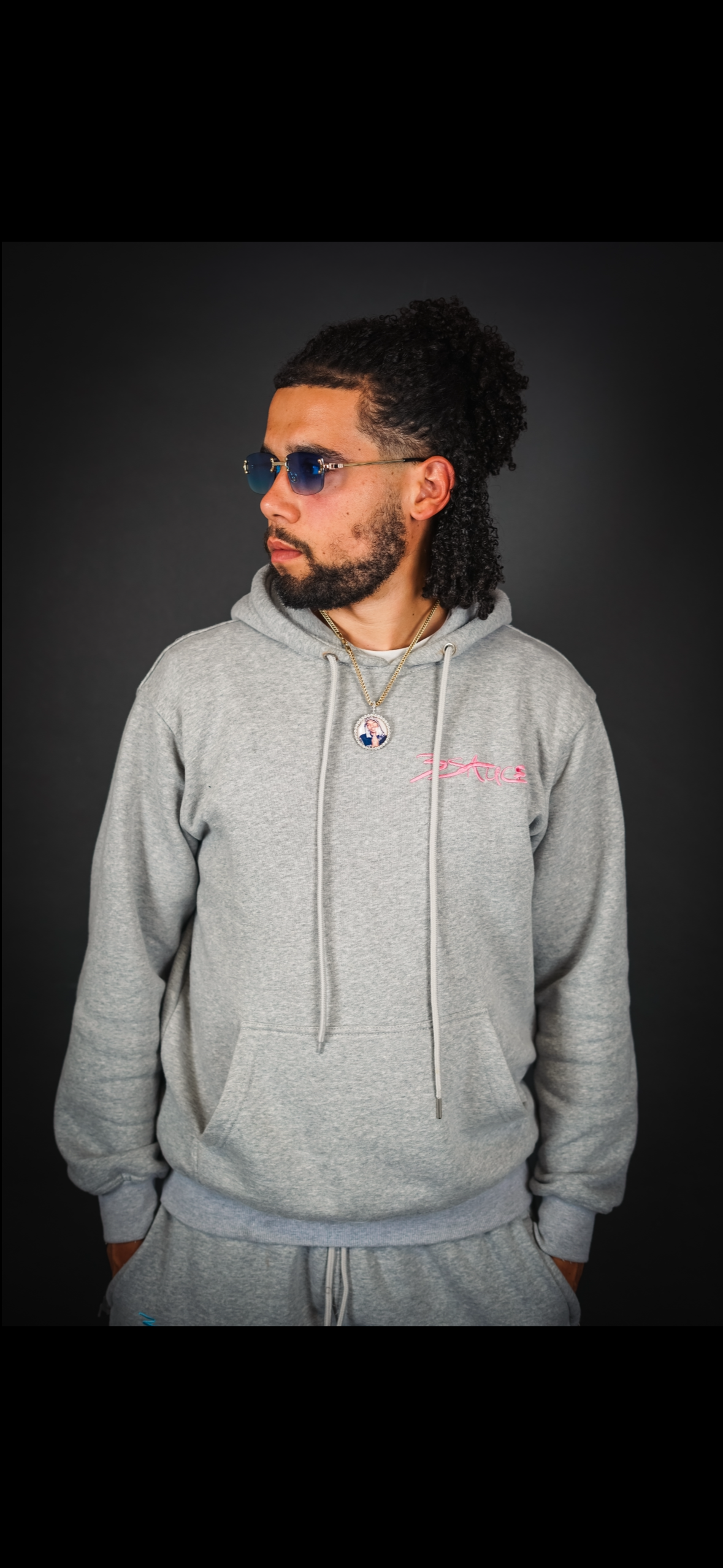 3SAUCE’S signature tracksuit (grey)